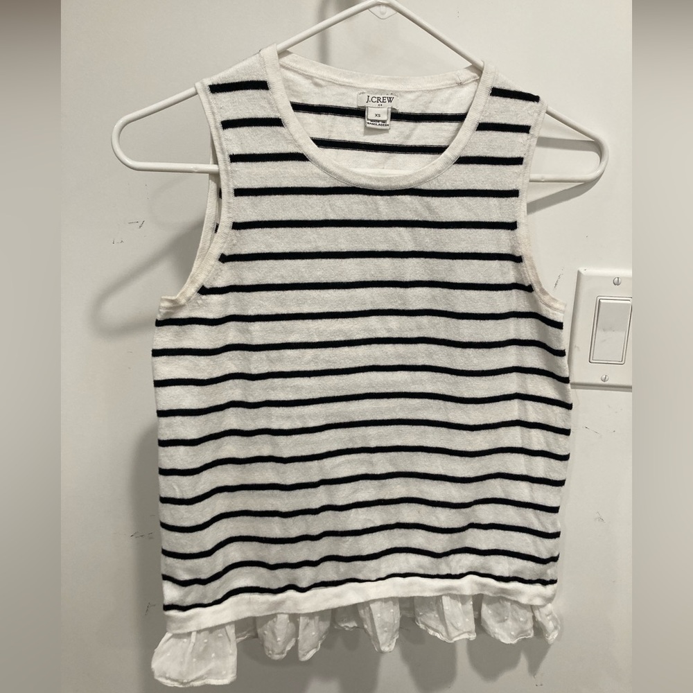 🤑3/$15🤑 JCrew Factory striped sleeveless sweater with ruffle at hem